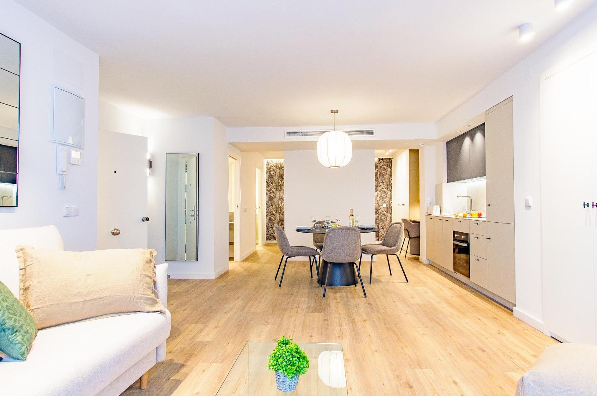 Myflats Premier Suites Alicante Exterior photo