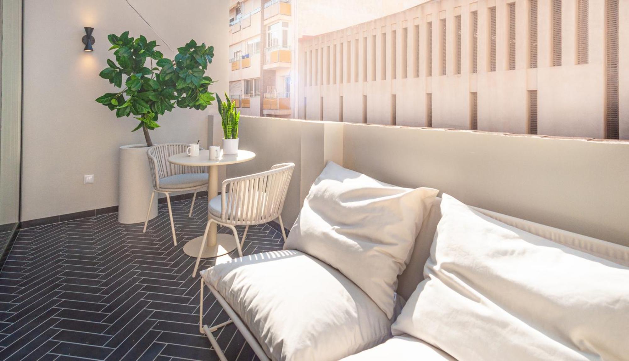 Myflats Premier Suites Alicante Exterior photo